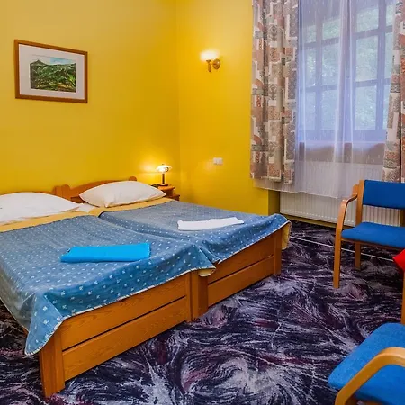 Olimp Retro Bed & Breakfast *