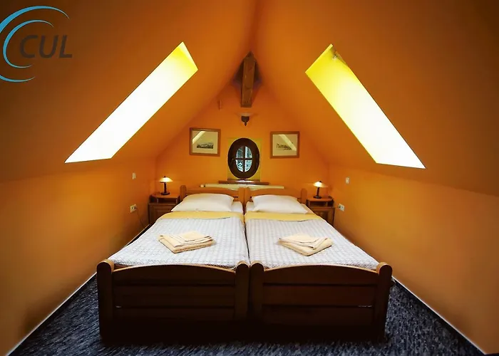 住宿加早餐酒店 Olimp Retro 3*